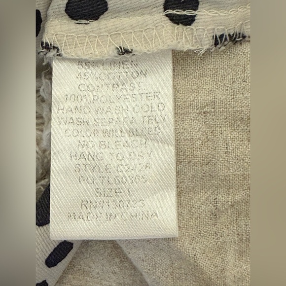 Umgee Cream and Black Spotted Blouse - Picture 5 of 5